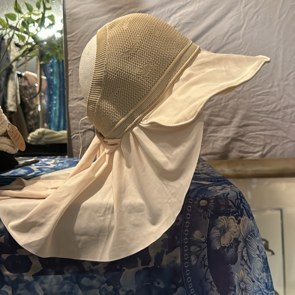 Sun Hat - Picture 4 of 6